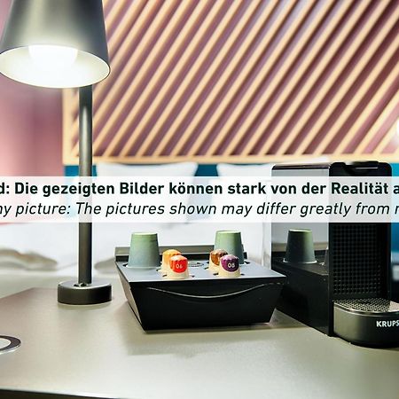 B&B Hotel Wismar Bagian luar foto