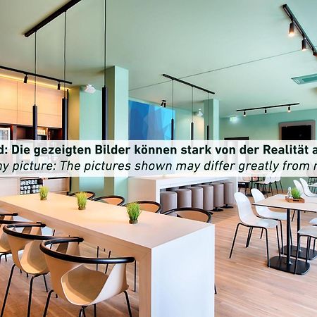 B&B Hotel Wismar Bagian luar foto
